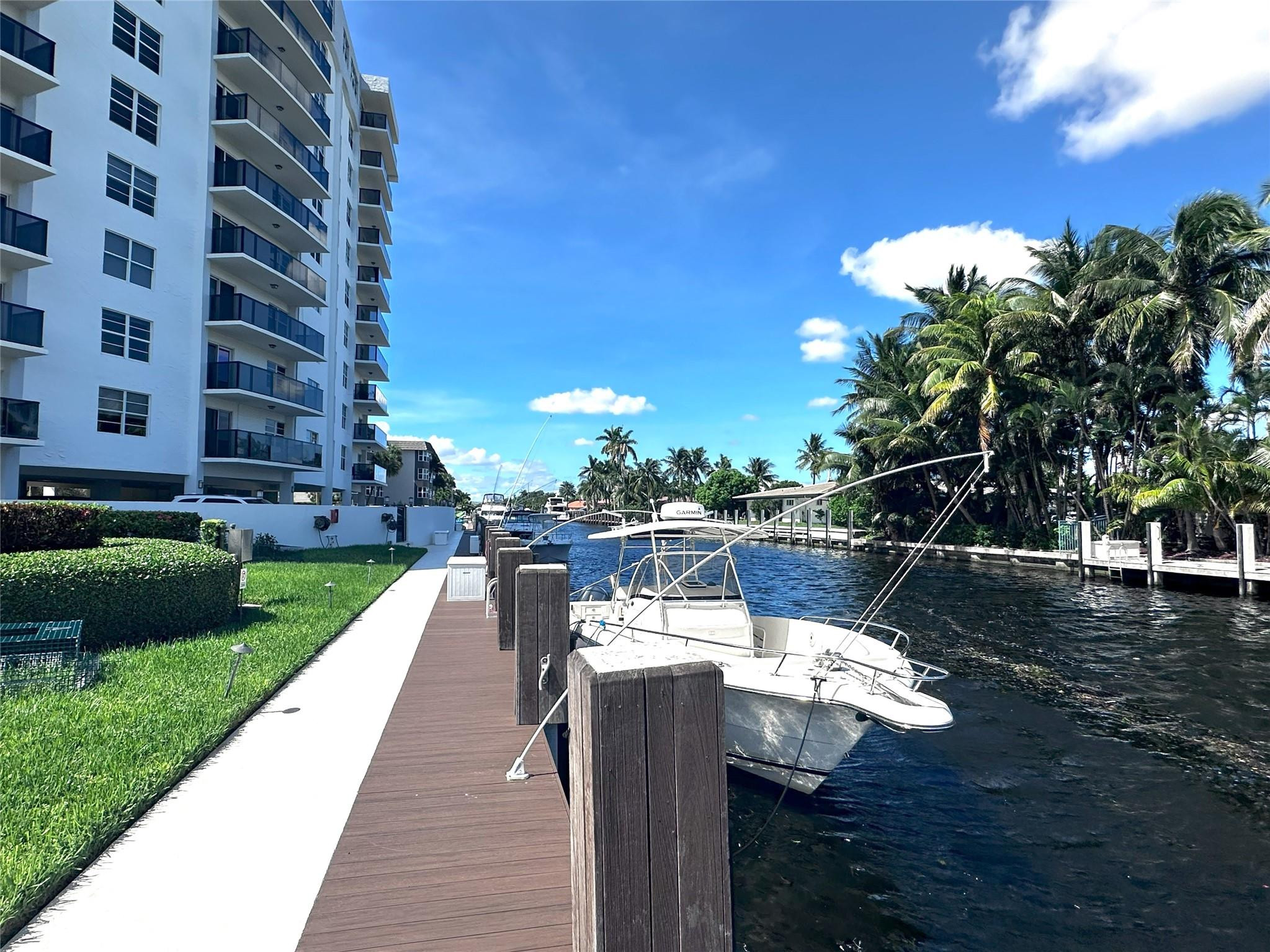 5100 Dupont #11n Fort Lauderdale, FL 33308