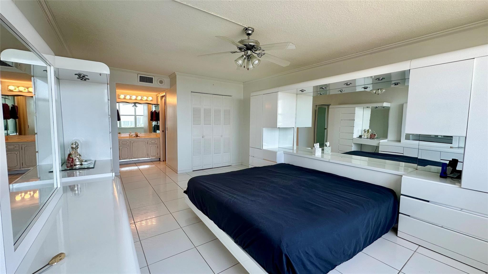 5100 Dupont #11n Fort Lauderdale, FL 33308