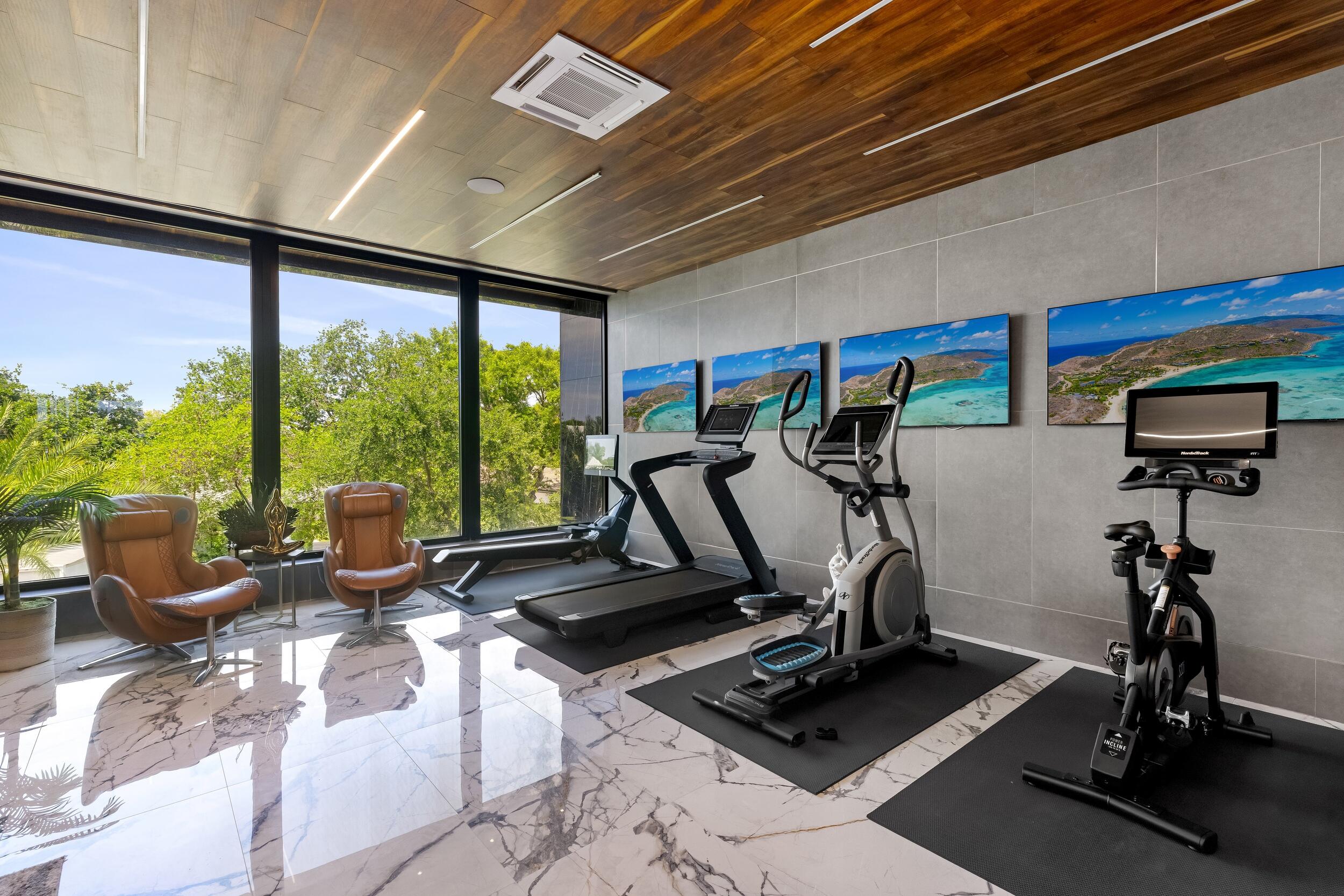 733 Middle Riv Fort Lauderdale, FL 33304