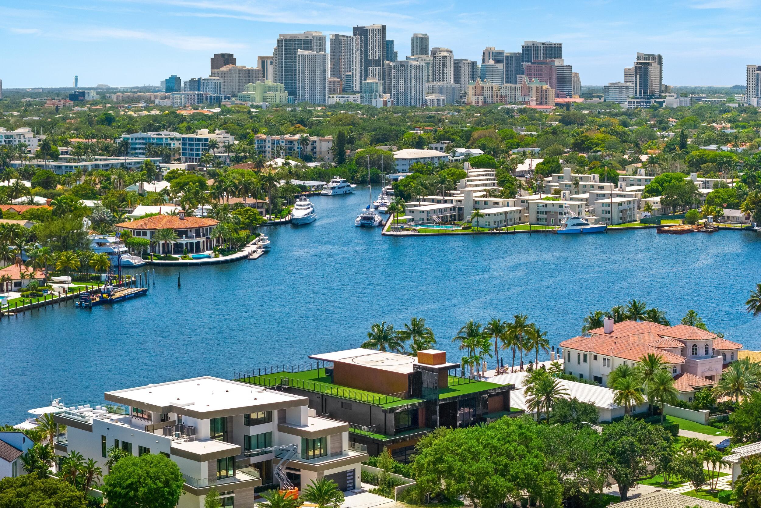 733 Middle Riv Fort Lauderdale, FL 33304