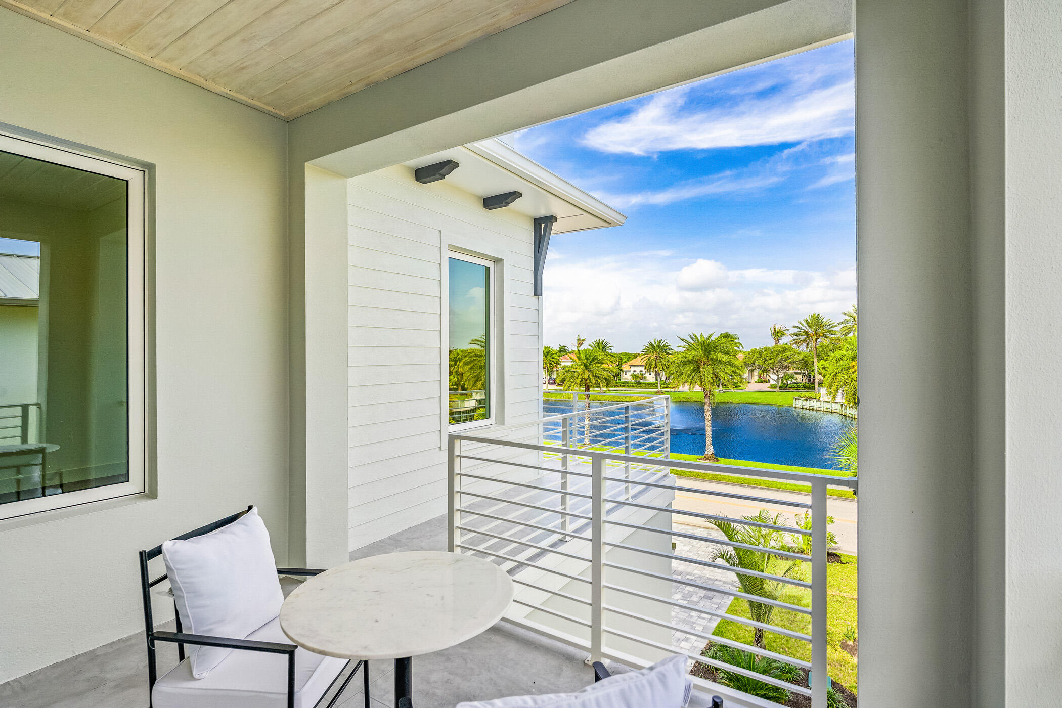 4842 S Harbor Vero Beach, FL 32967