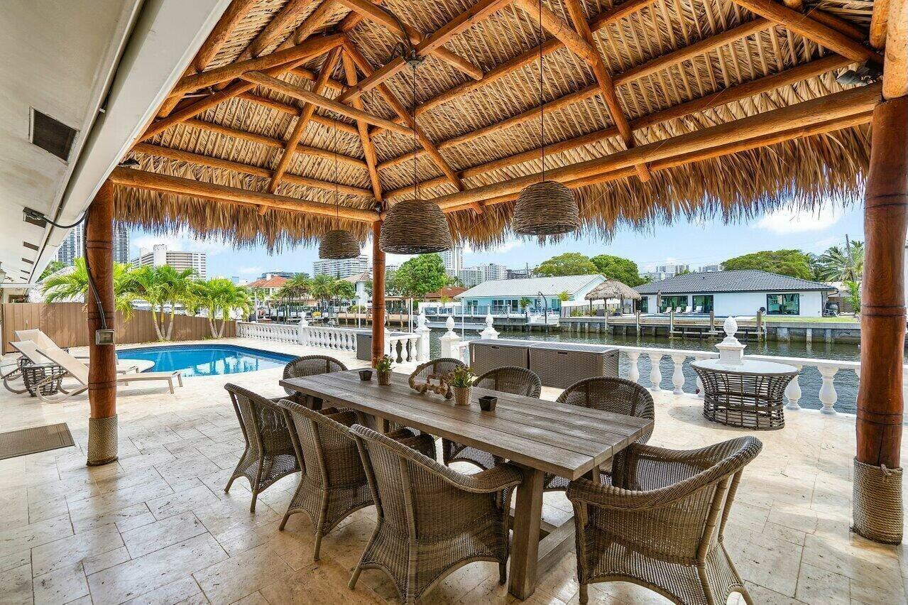 41 Castle Hbr Isle Fort Lauderdale, FL 33308