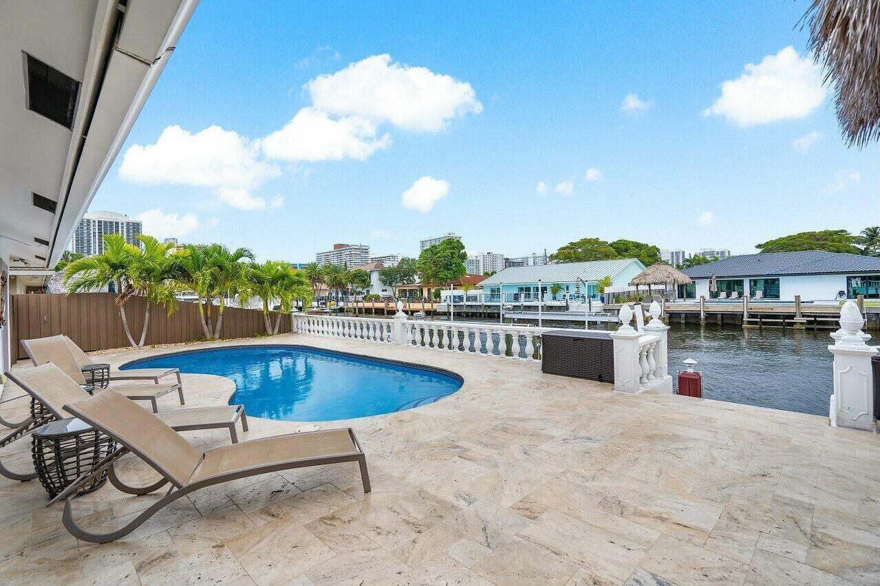 41 Castle Hbr Isle Fort Lauderdale, FL 33308