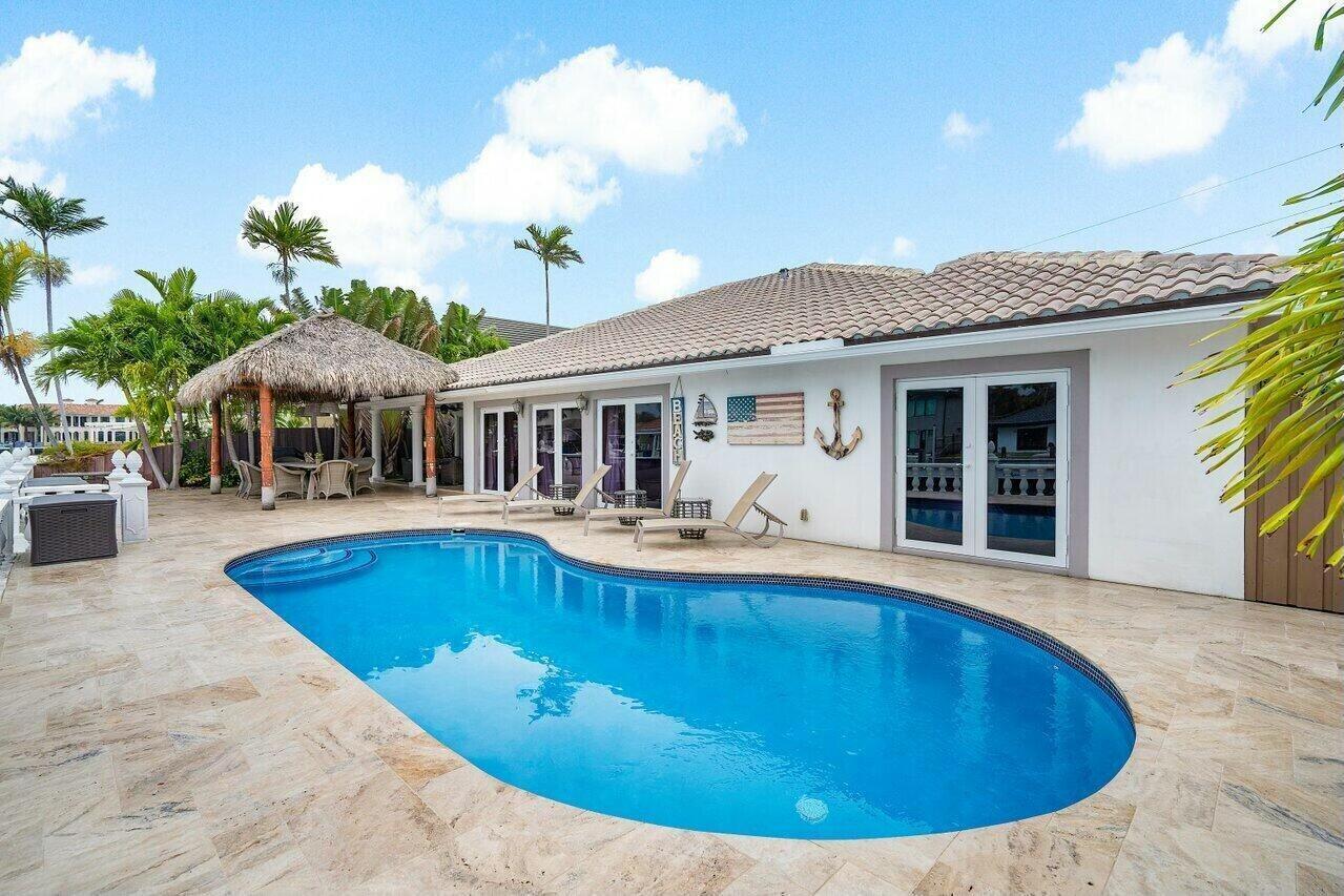 41 Castle Hbr Isle Fort Lauderdale, FL 33308