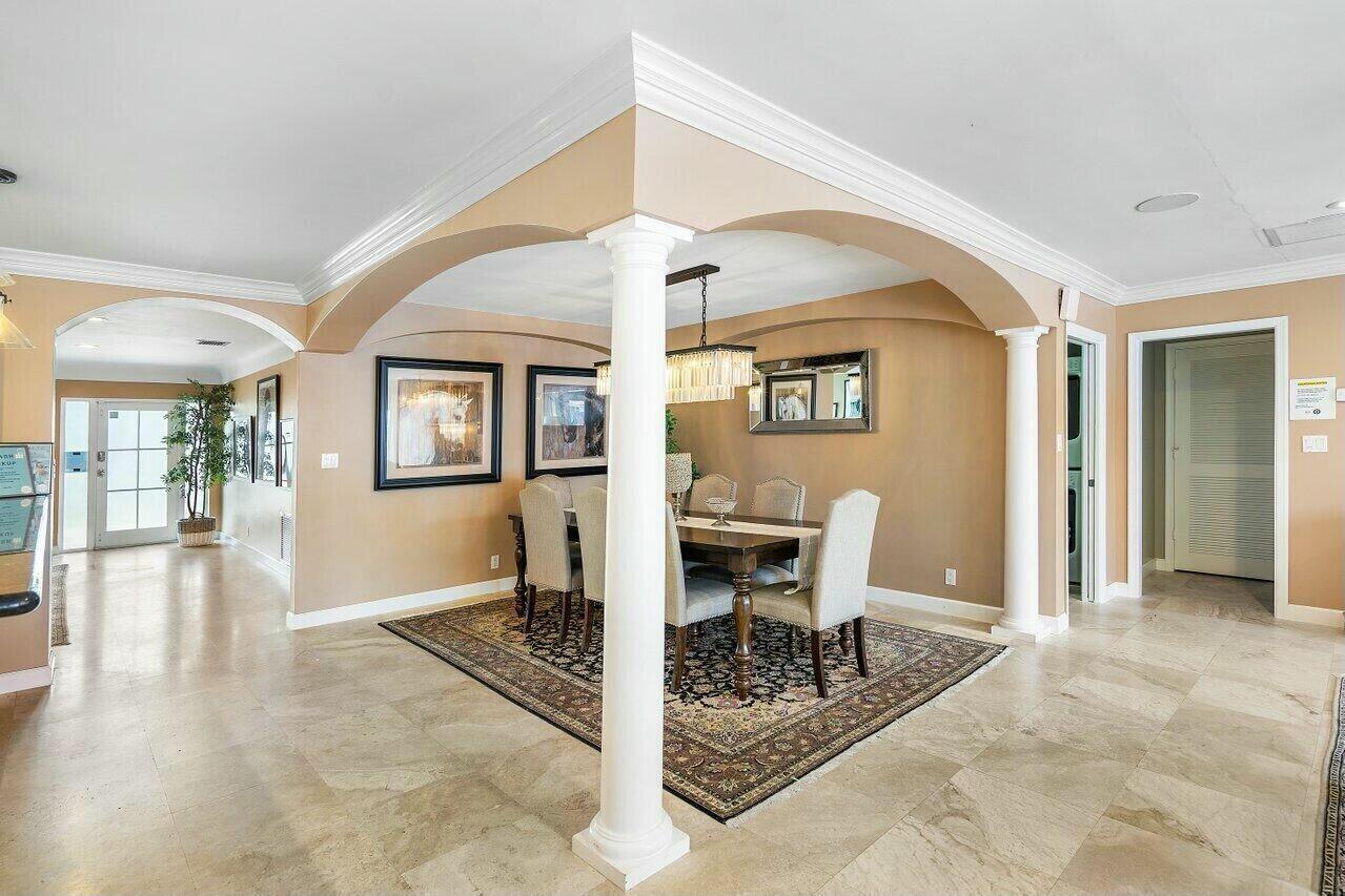 41 Castle Hbr Isle Fort Lauderdale, FL 33308