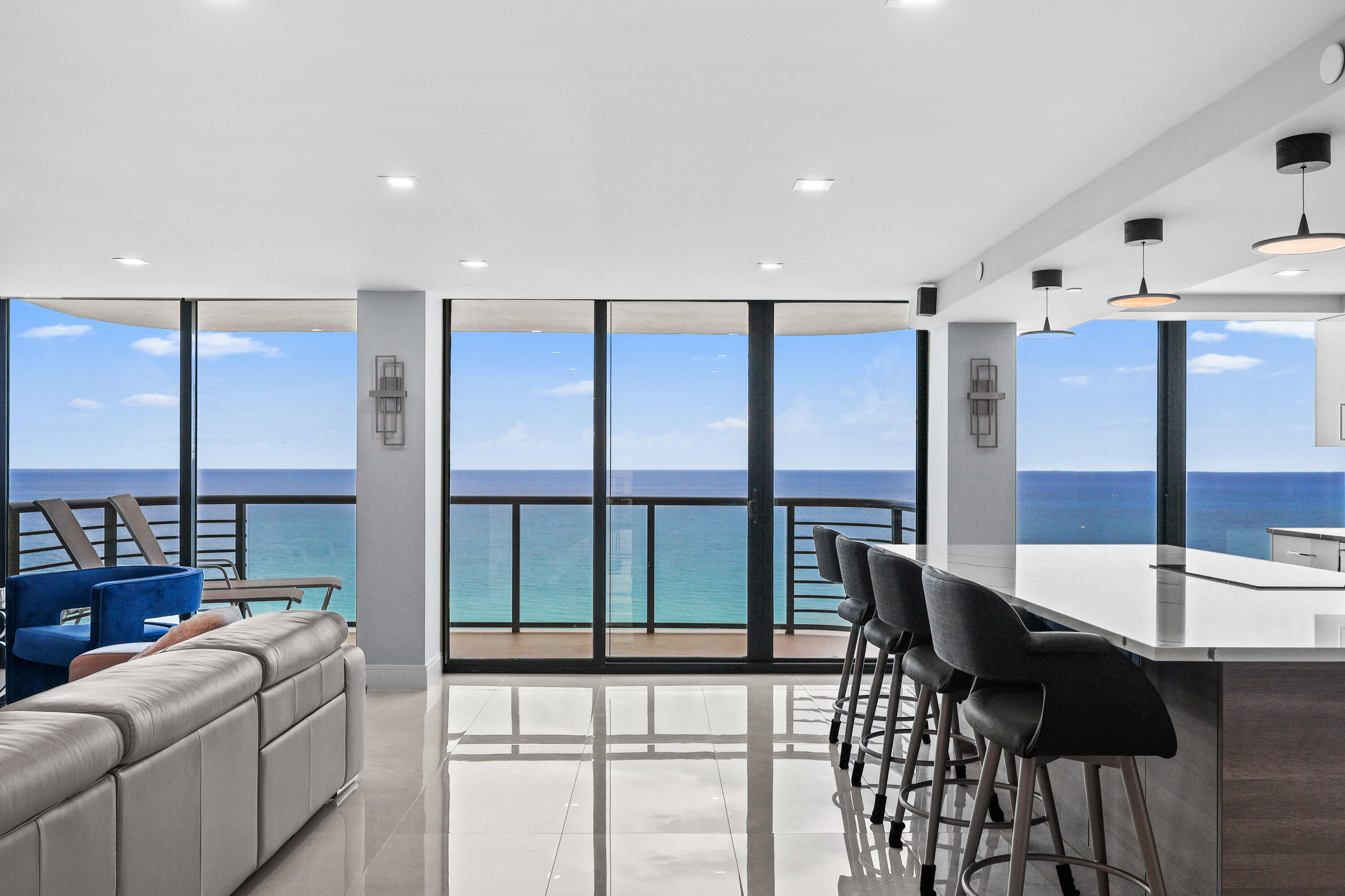 250 S Ocean #15D