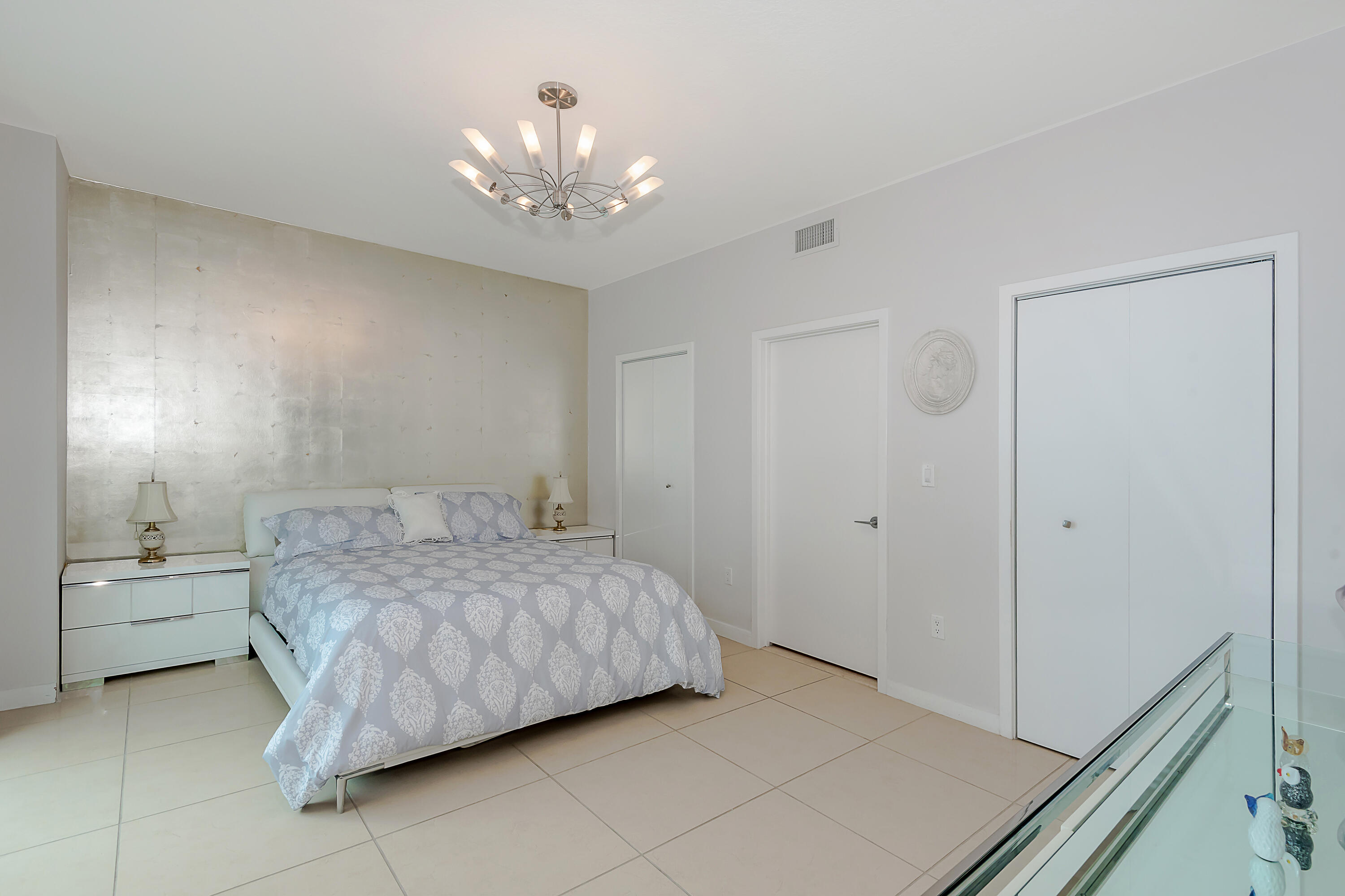 image Axis on Brickell North9
