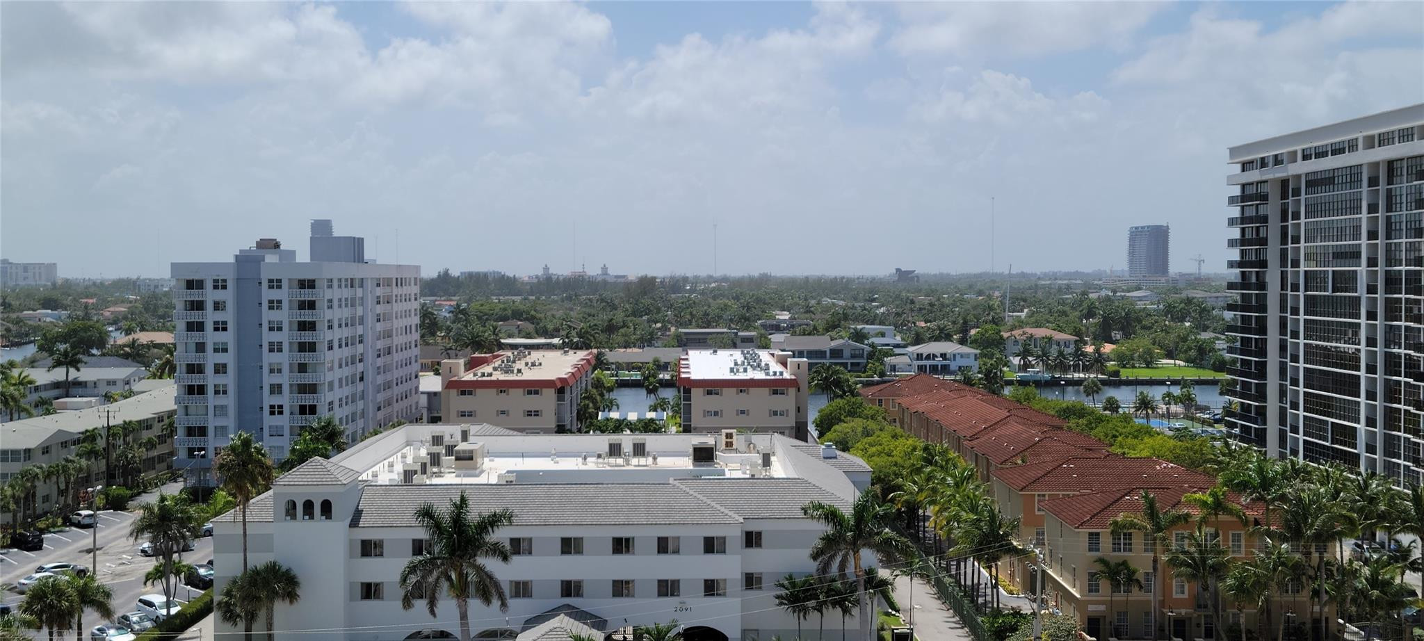 image 2080 Ocean Drive14
