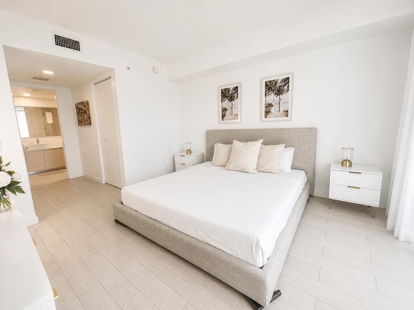 image Beachwalk Condominium2