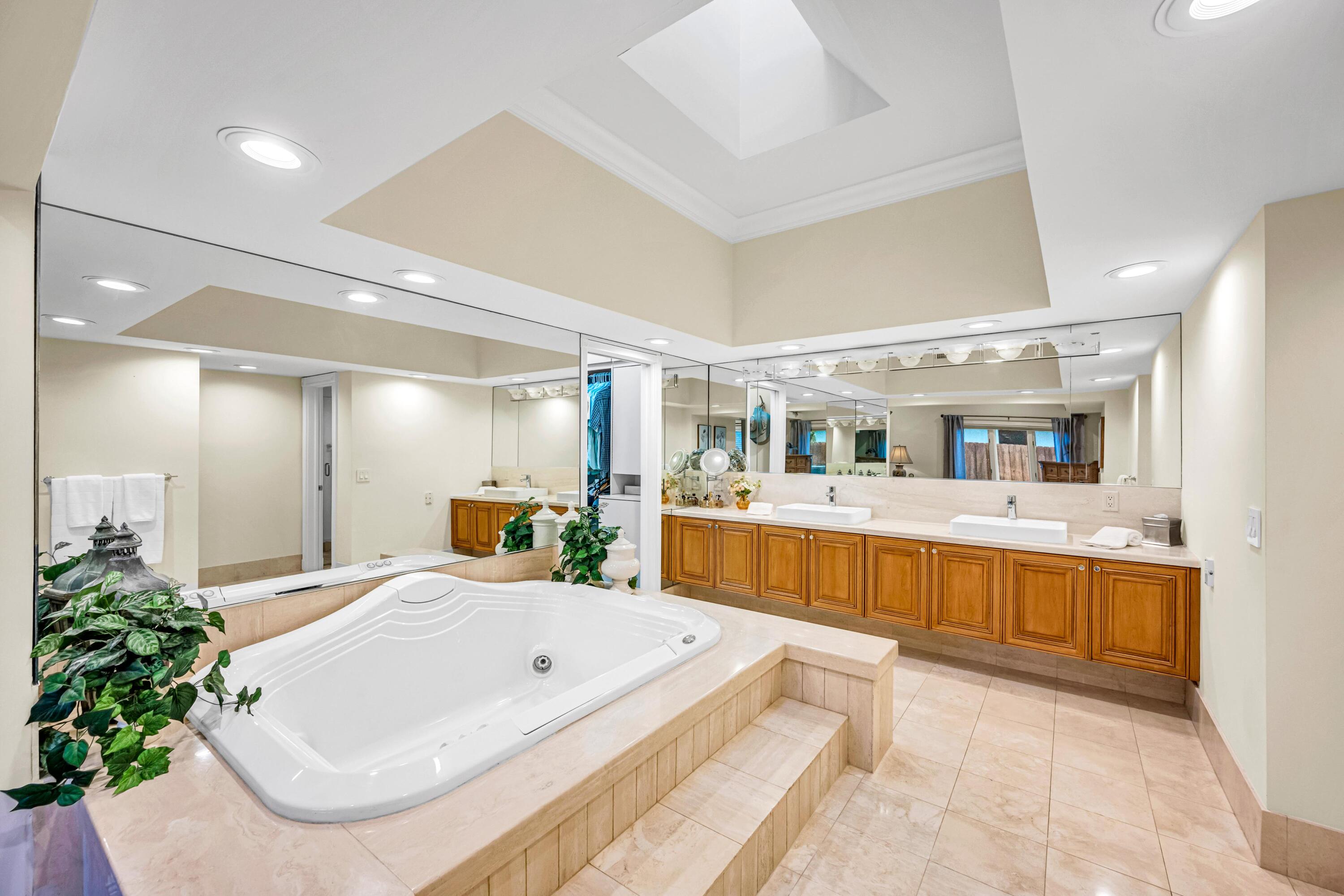 2507 Barcelona Dr Fort Lauderdale, FL 33301