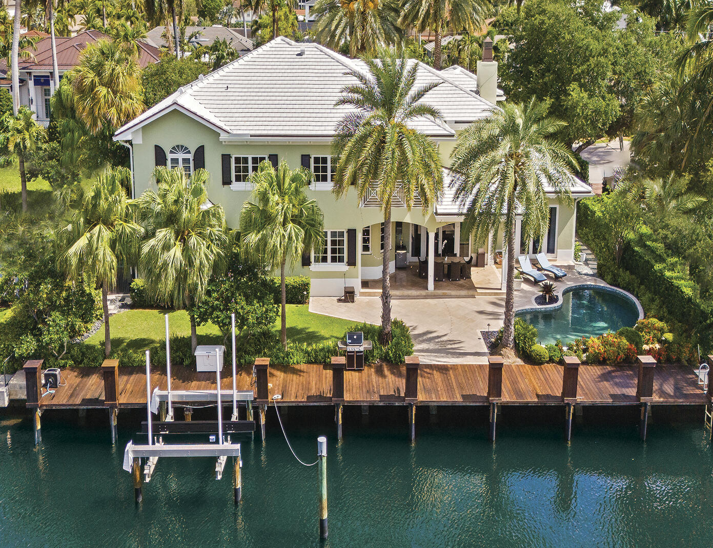 2856 NE 25th St Fort Lauderdale, FL 33305