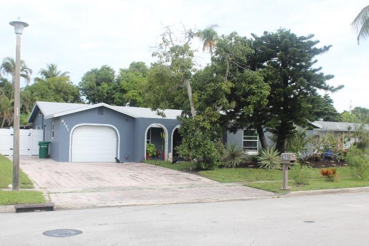 6251 SW 5th St