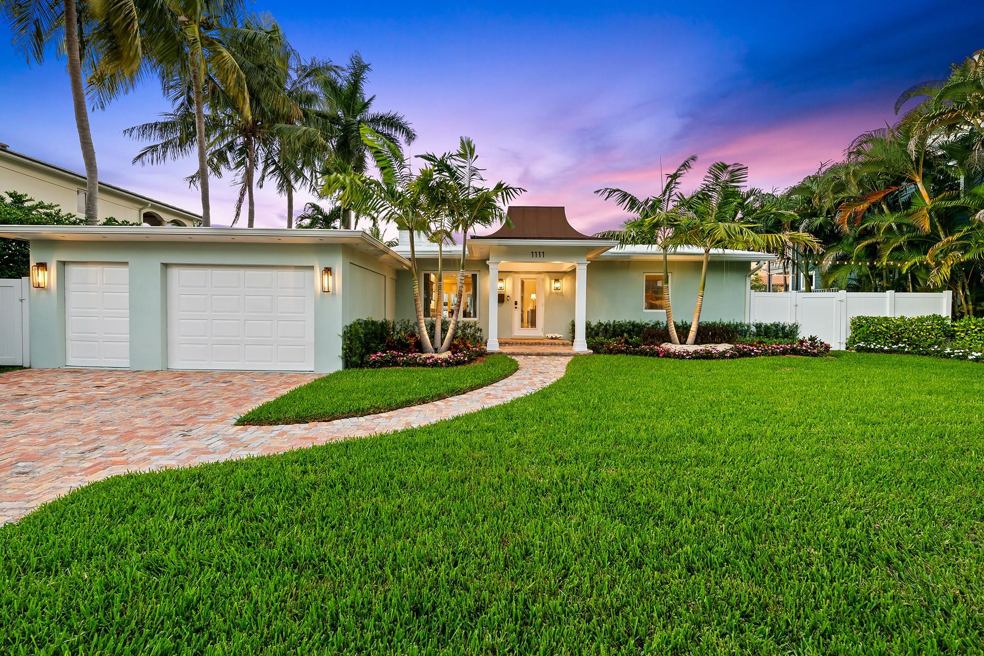 1111 Ponce De Leon Dr