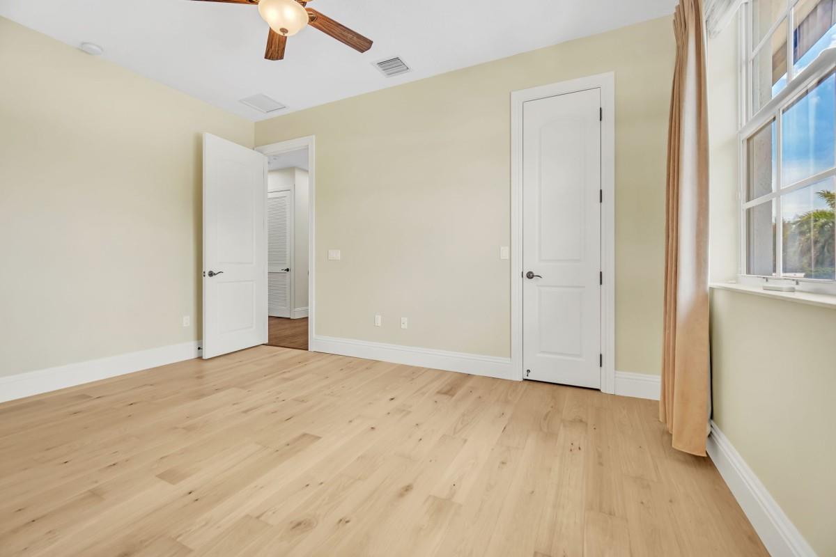 1261 NE 27th Way Pompano Beach, FL 33062