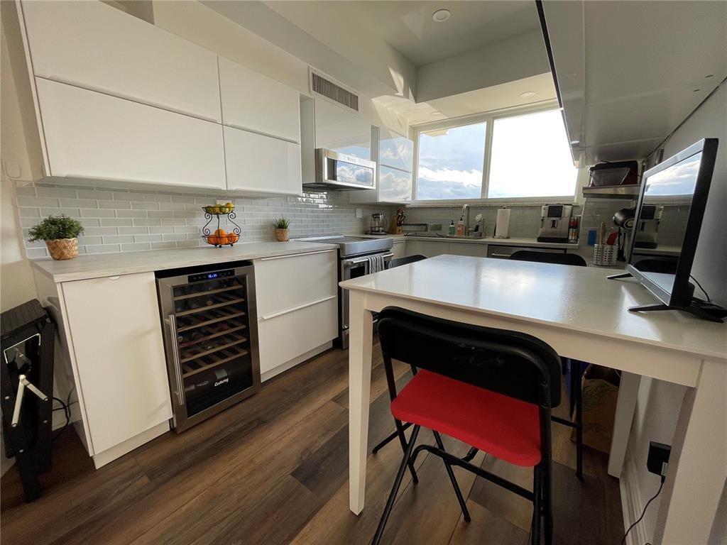 333 Sunset Dr #104 Fort Lauderdale, FL 33301