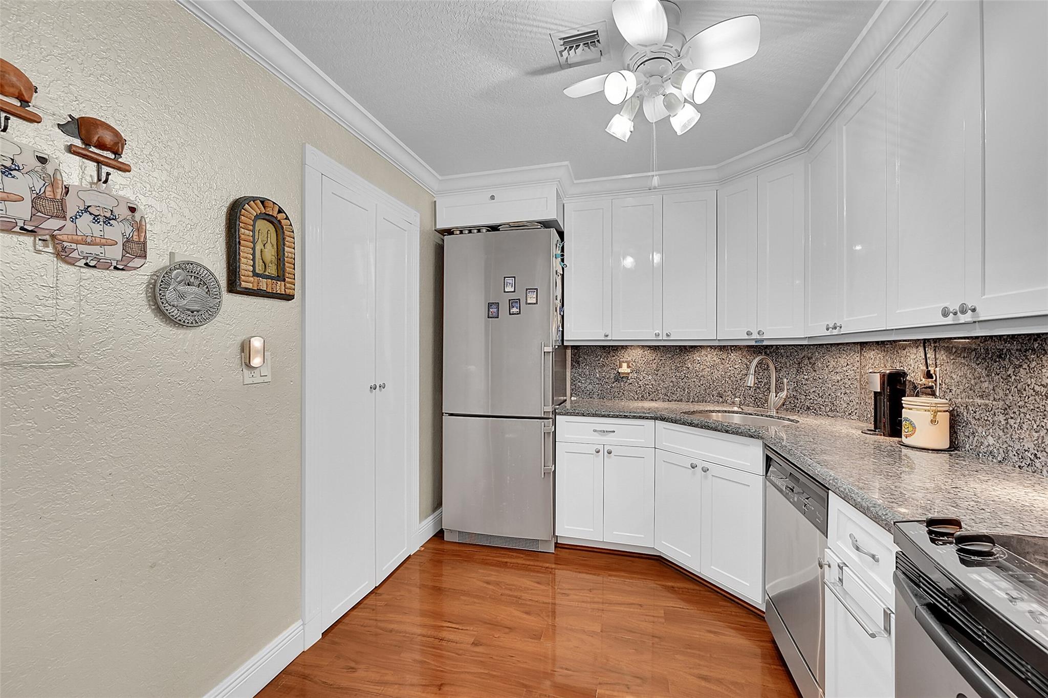 1920 NE 1st Ter #212,Wilton Manors, FL 33305