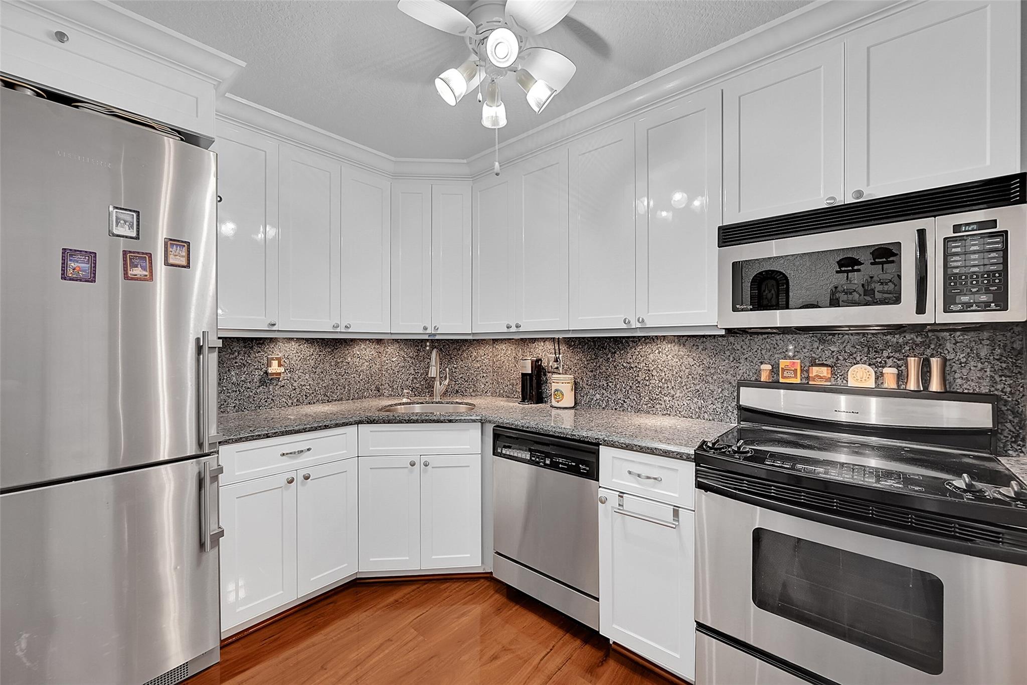 1920 NE 1st Ter #212,Wilton Manors, FL 33305