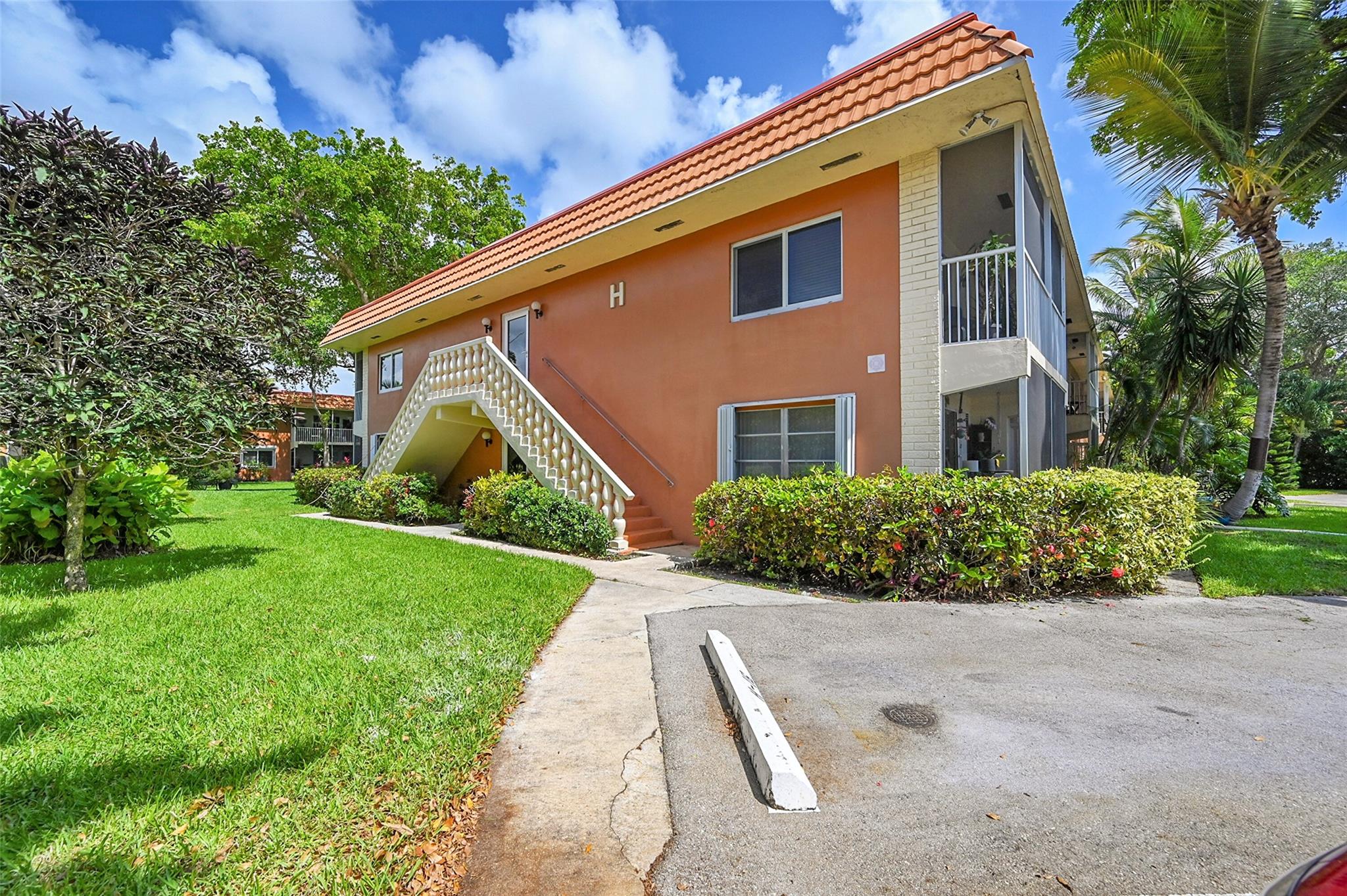 1920 NE 1st Ter #212,Wilton Manors, FL 33305