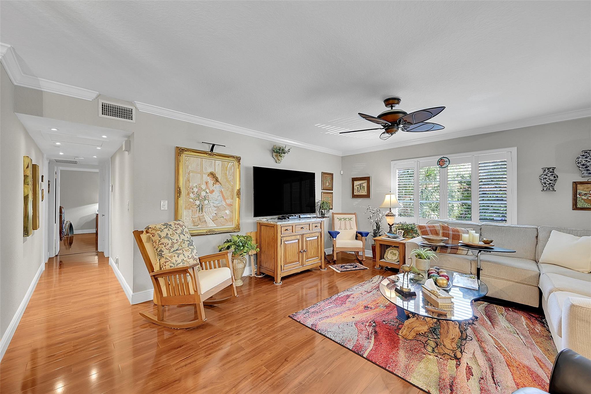 1920 NE 1st Ter #212,Wilton Manors, FL 33305