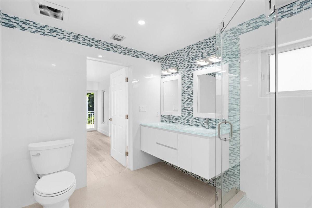 257 SW 32nd Rd Miami, FL 33129