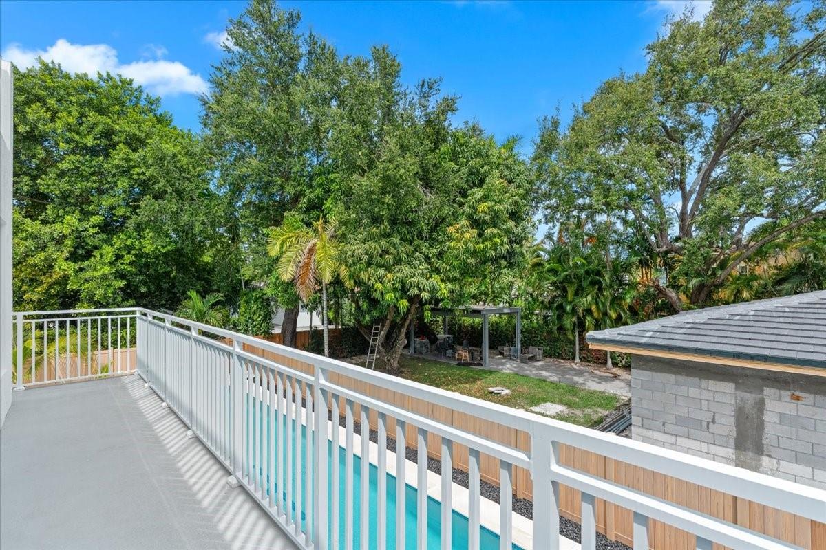 257 SW 32nd Rd Miami, FL 33129