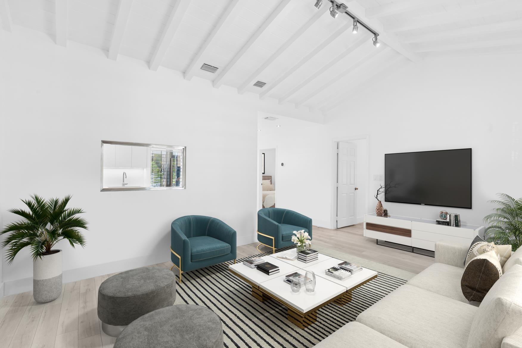 257 SW 32nd Rd Miami, FL 33129