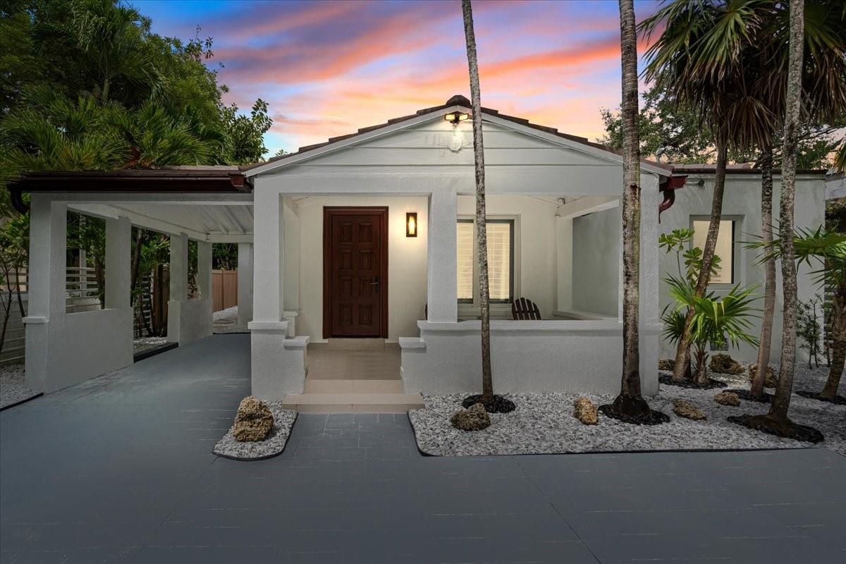 257 SW 32nd Rd Miami, FL 33129