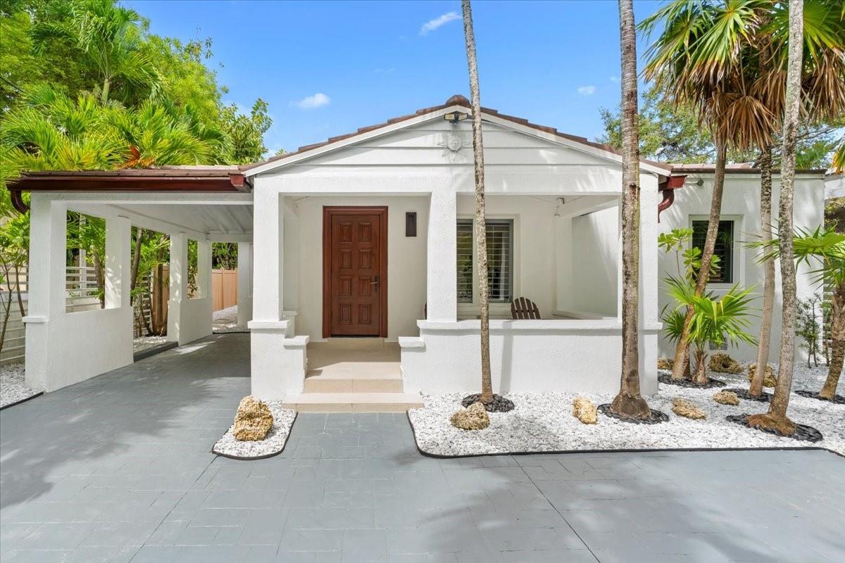 257 SW 32nd Rd Miami, FL 33129