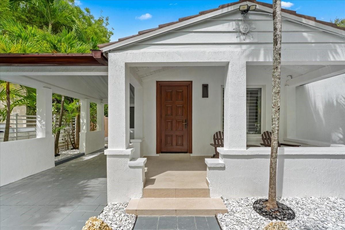 257 SW 32nd Rd Miami, FL 33129