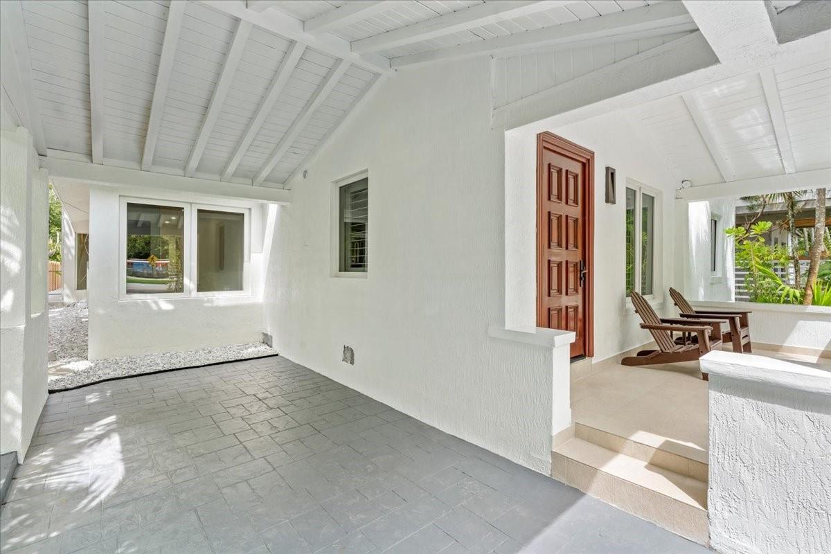 257 SW 32nd Rd Miami, FL 33129