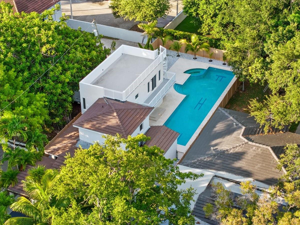 257 SW 32nd Rd Miami, FL 33129