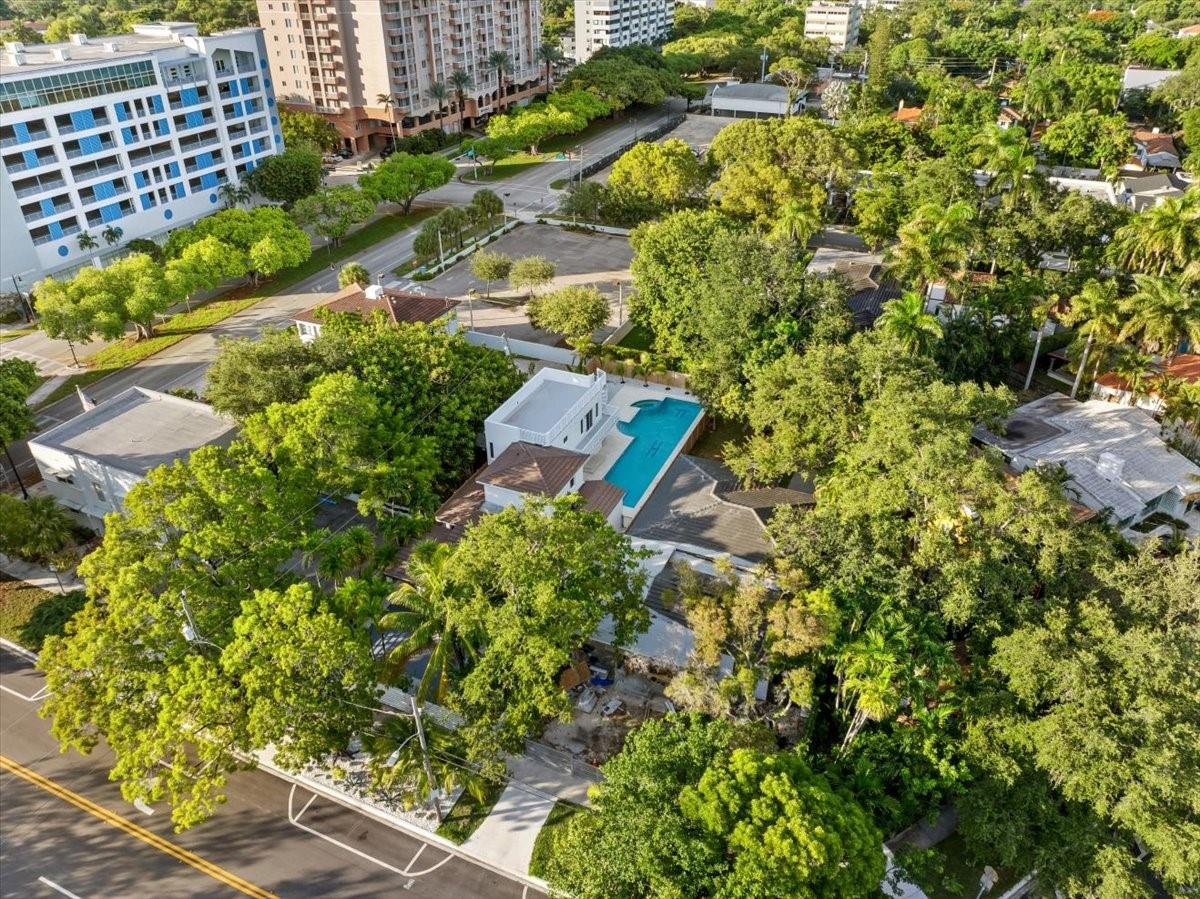 257 SW 32nd Rd Miami, FL 33129