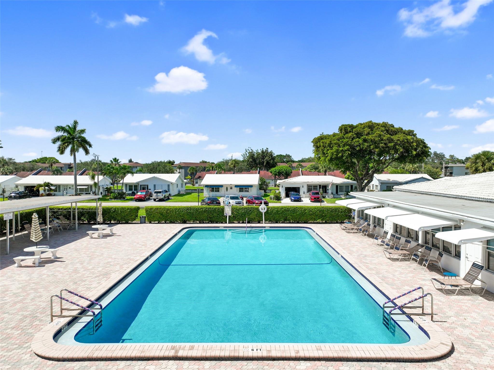 8421 NW 59th Pl,Tamarac, FL 33321