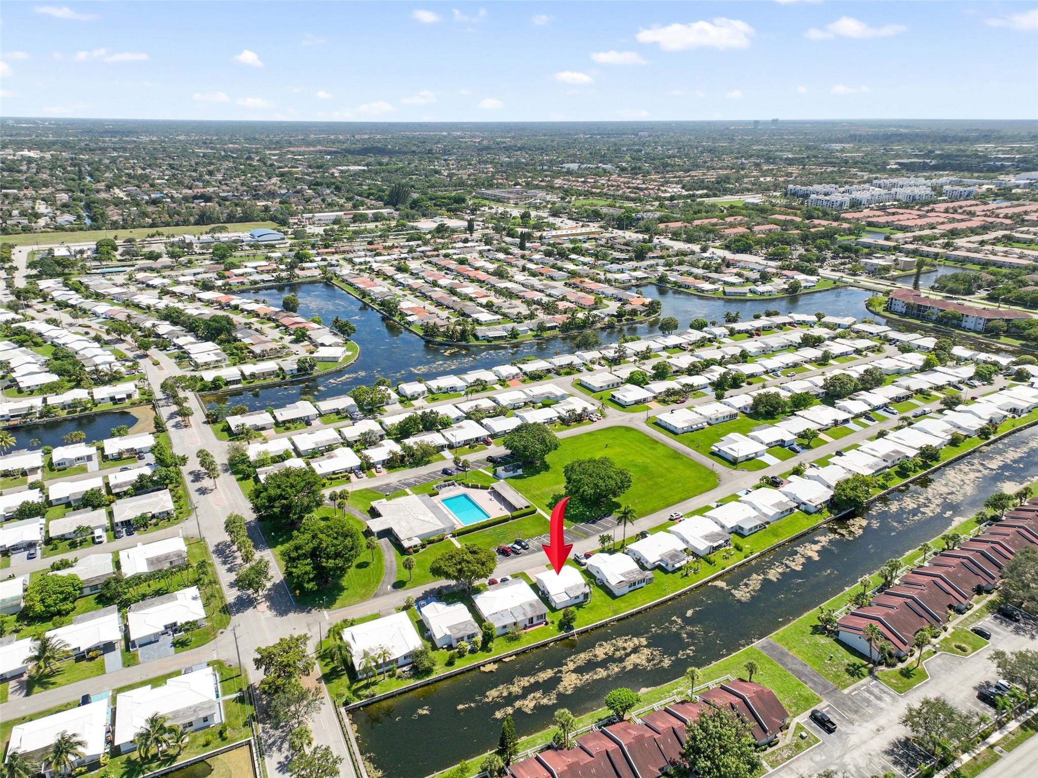 8421 NW 59th Pl,Tamarac, FL 33321