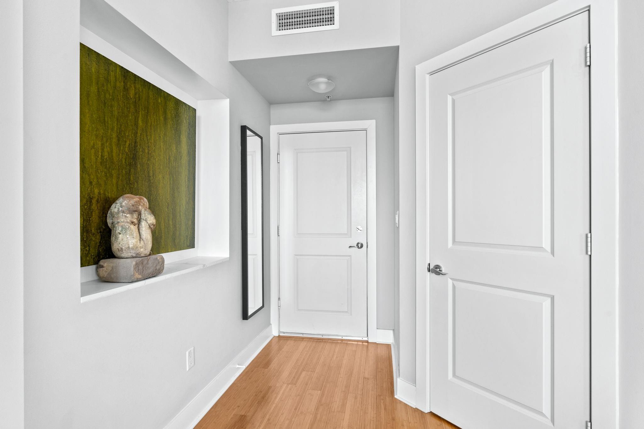 315 NE 3rd Ave #1802 Fort Lauderdale, FL 33301