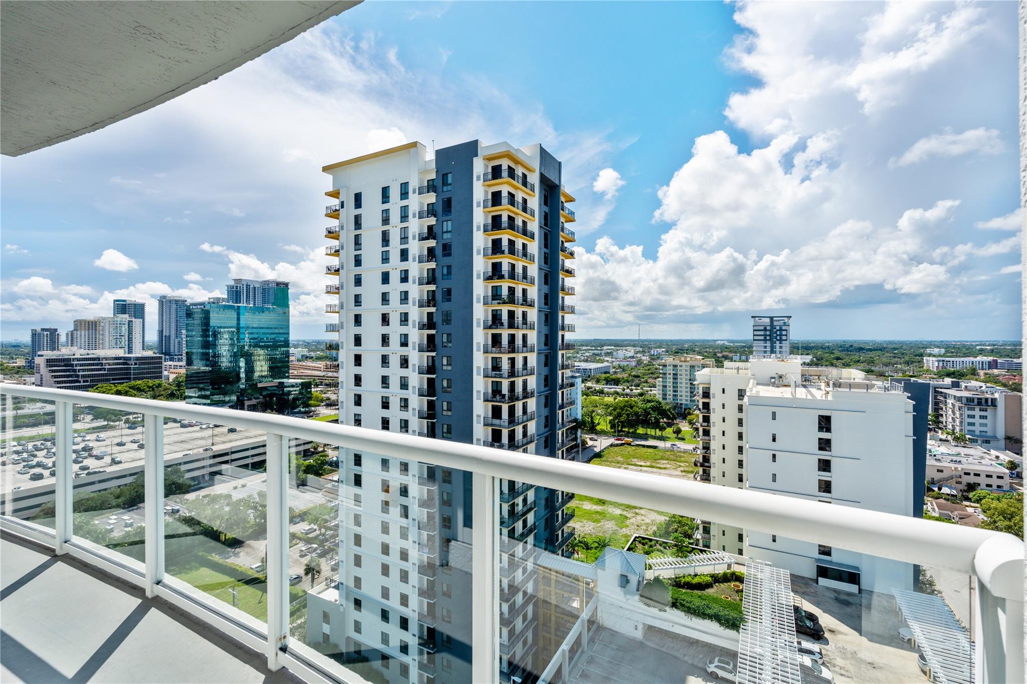 315 NE 3rd Ave #1802 Fort Lauderdale, FL 33301