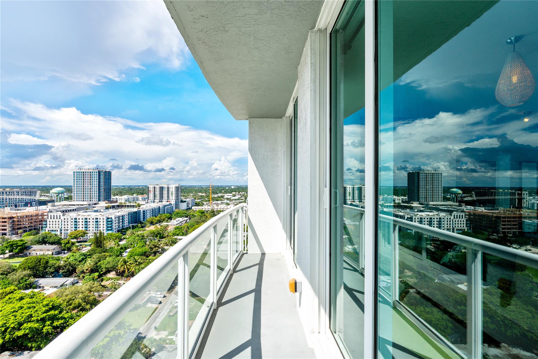 315 NE 3rd Ave #1802 Fort Lauderdale, FL 33301