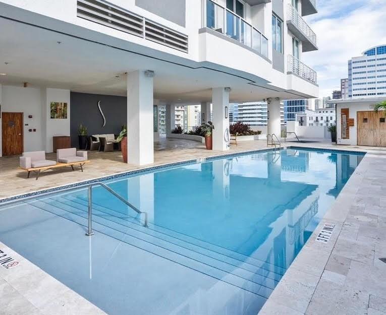 315 NE 3rd Ave #1802 Fort Lauderdale, FL 33301