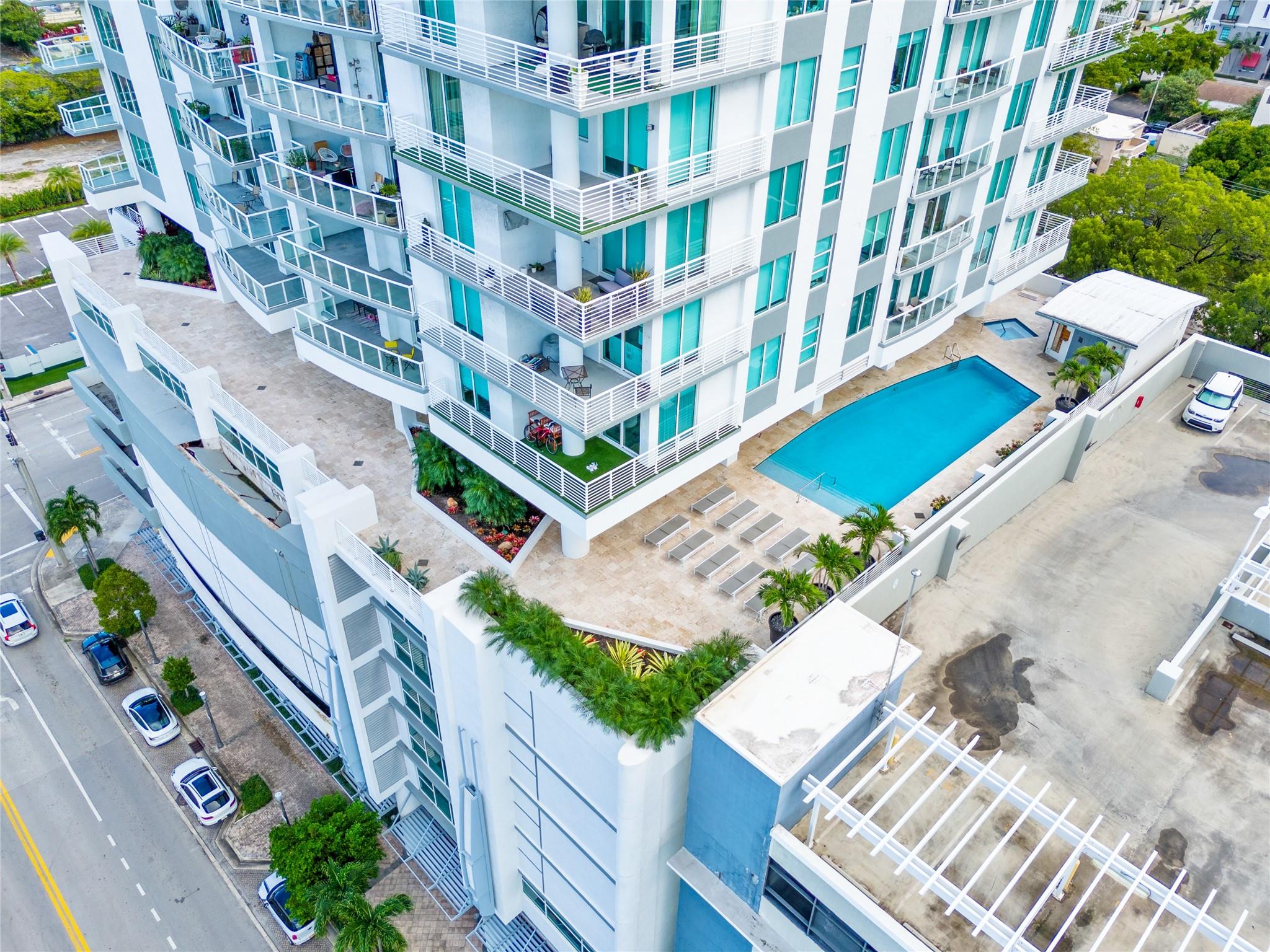 315 NE 3rd Ave #1802 Fort Lauderdale, FL 33301