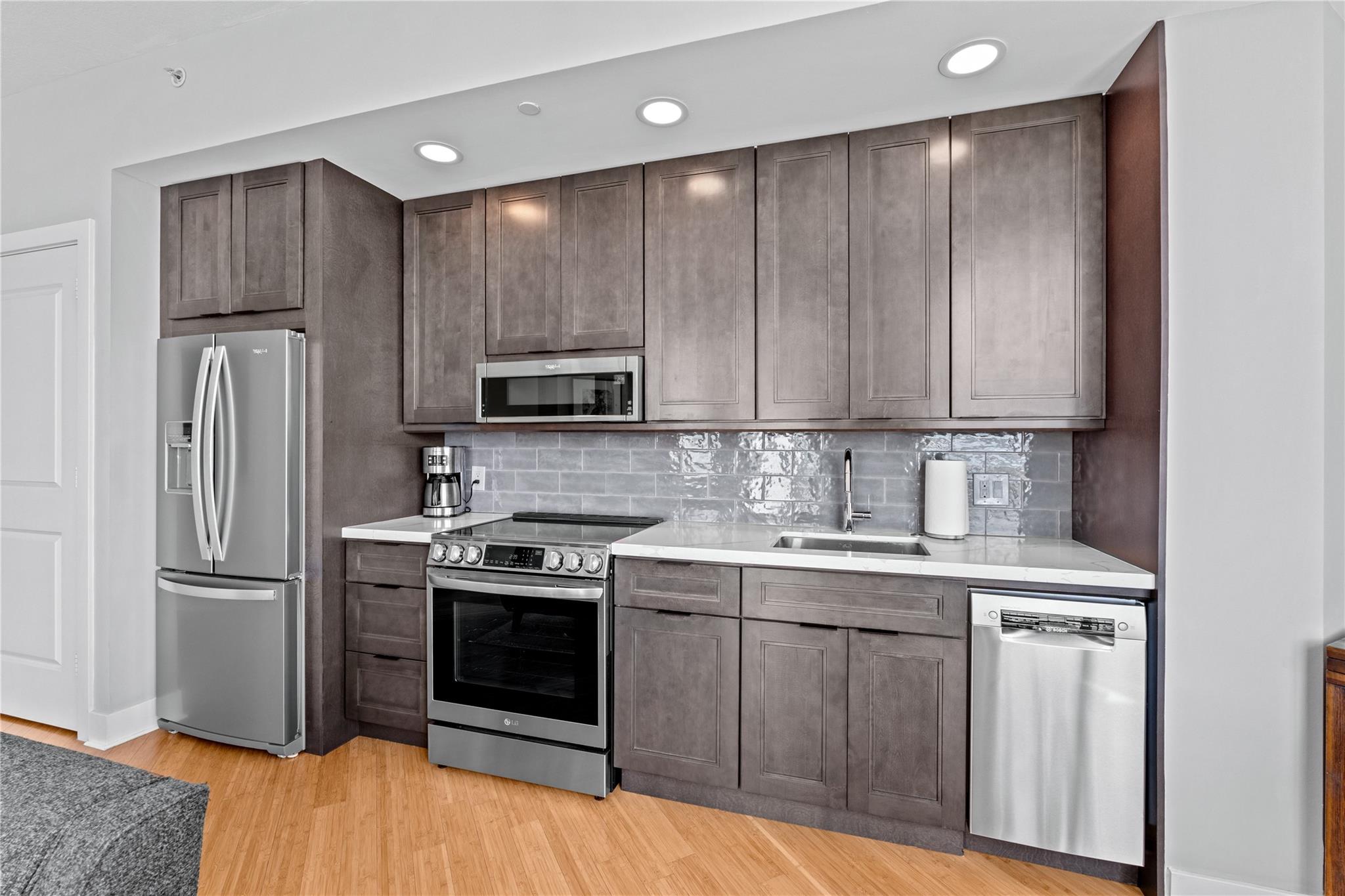 315 NE 3rd Ave #1802 Fort Lauderdale, FL 33301