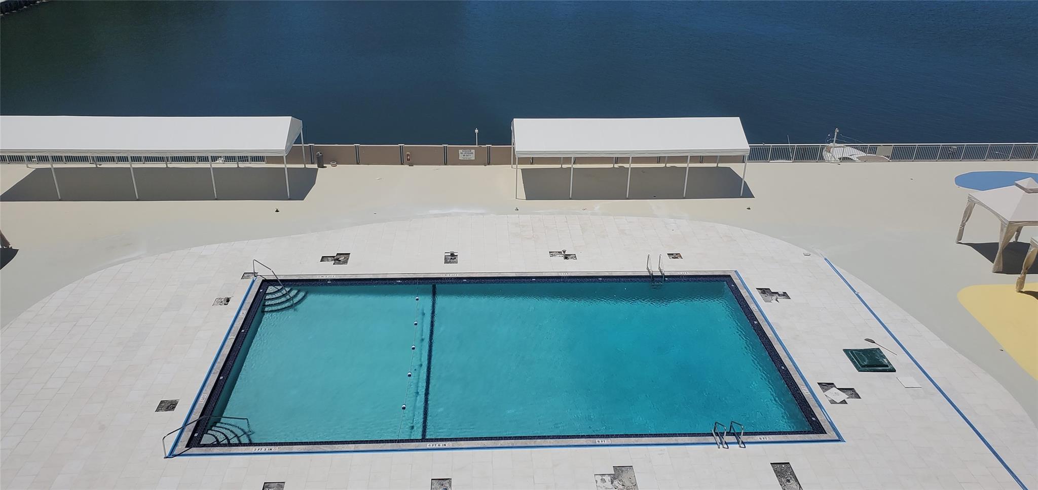 image Winston Towers8