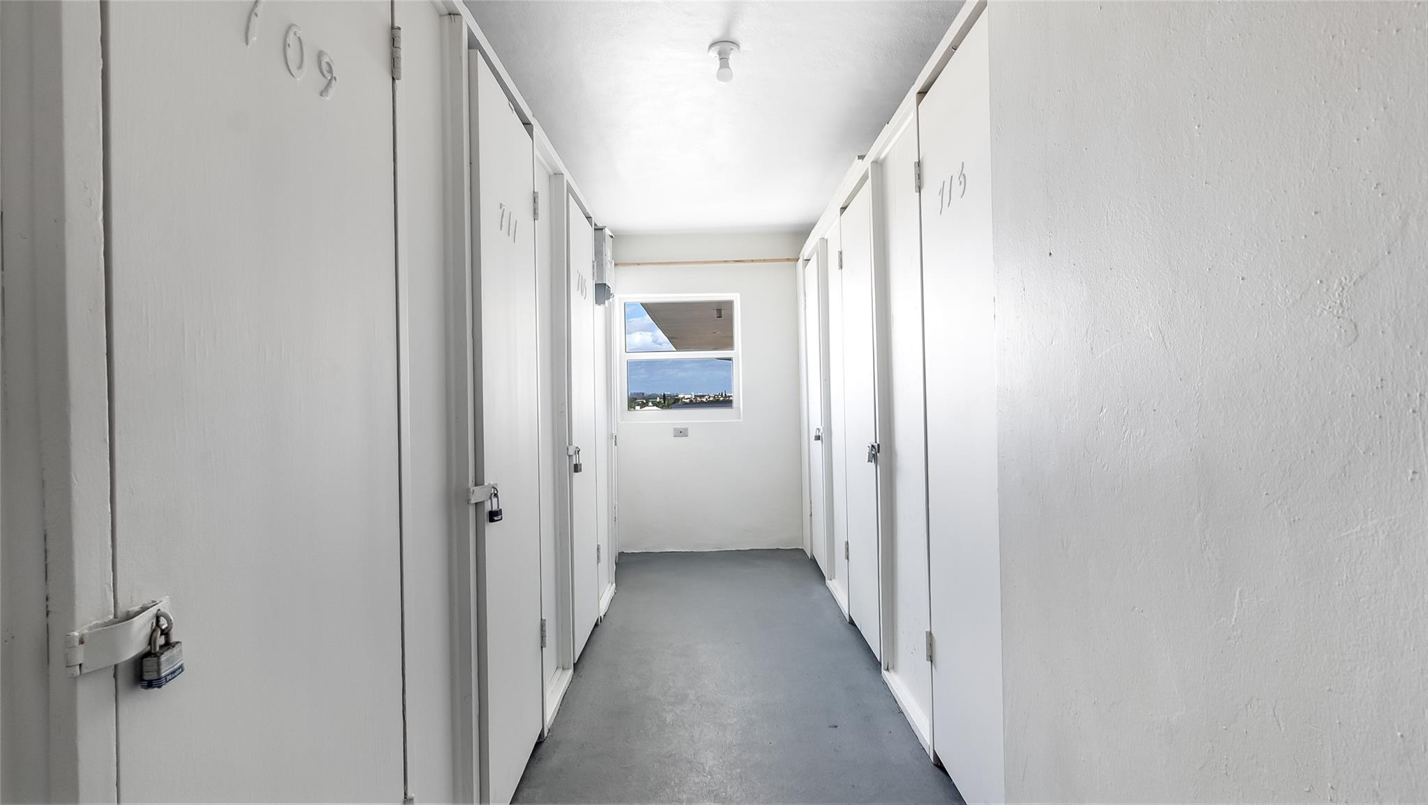 1169 Hillsboro Mile #717 Hillsboro Beach, FL 33062