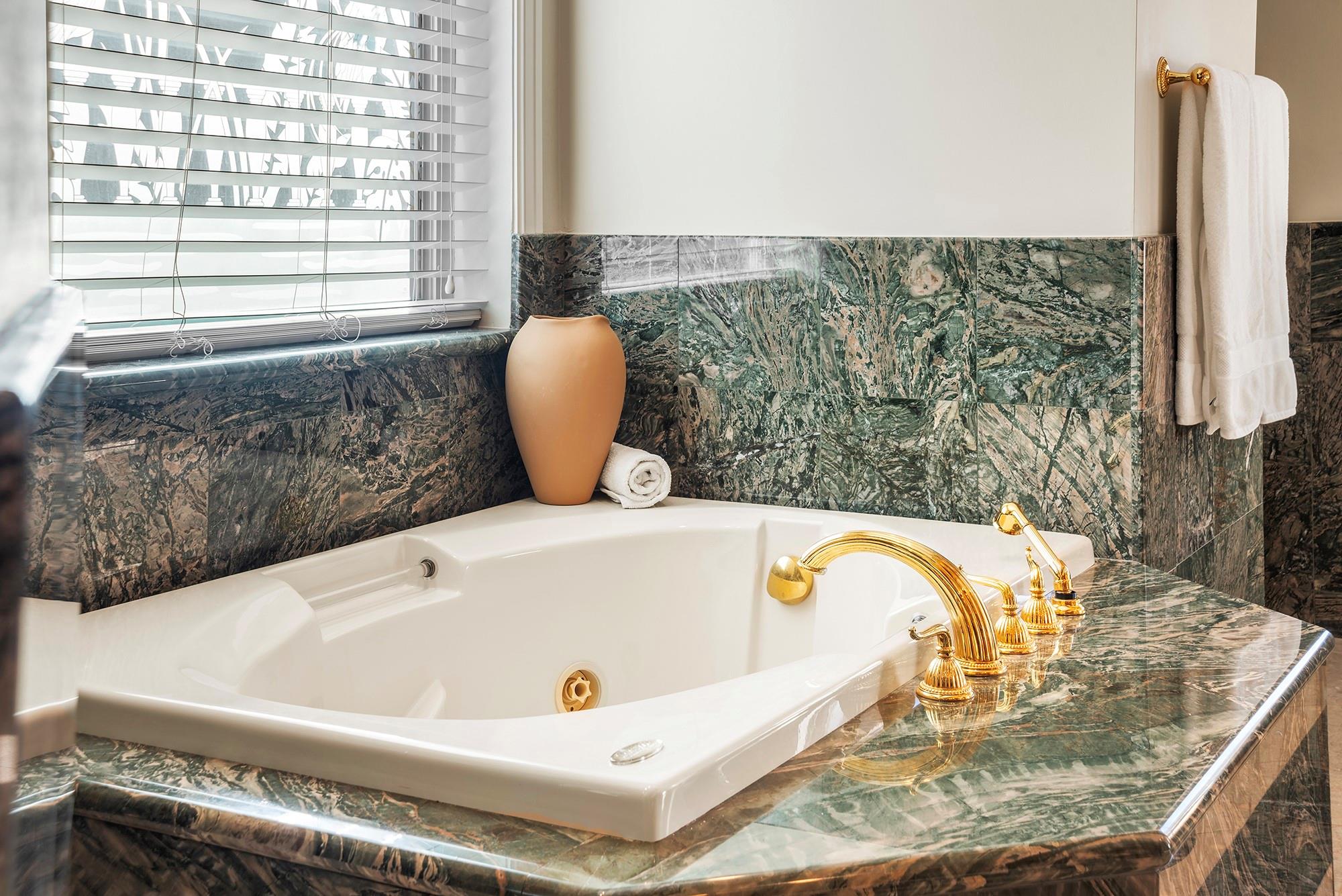 3005 NE 19th St Fort Lauderdale, FL 33305