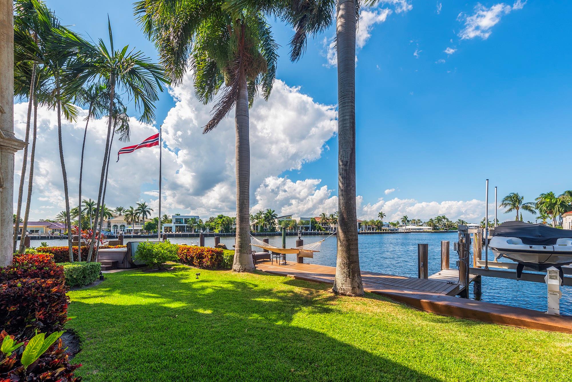 3005 NE 19th St Fort Lauderdale, FL 33305