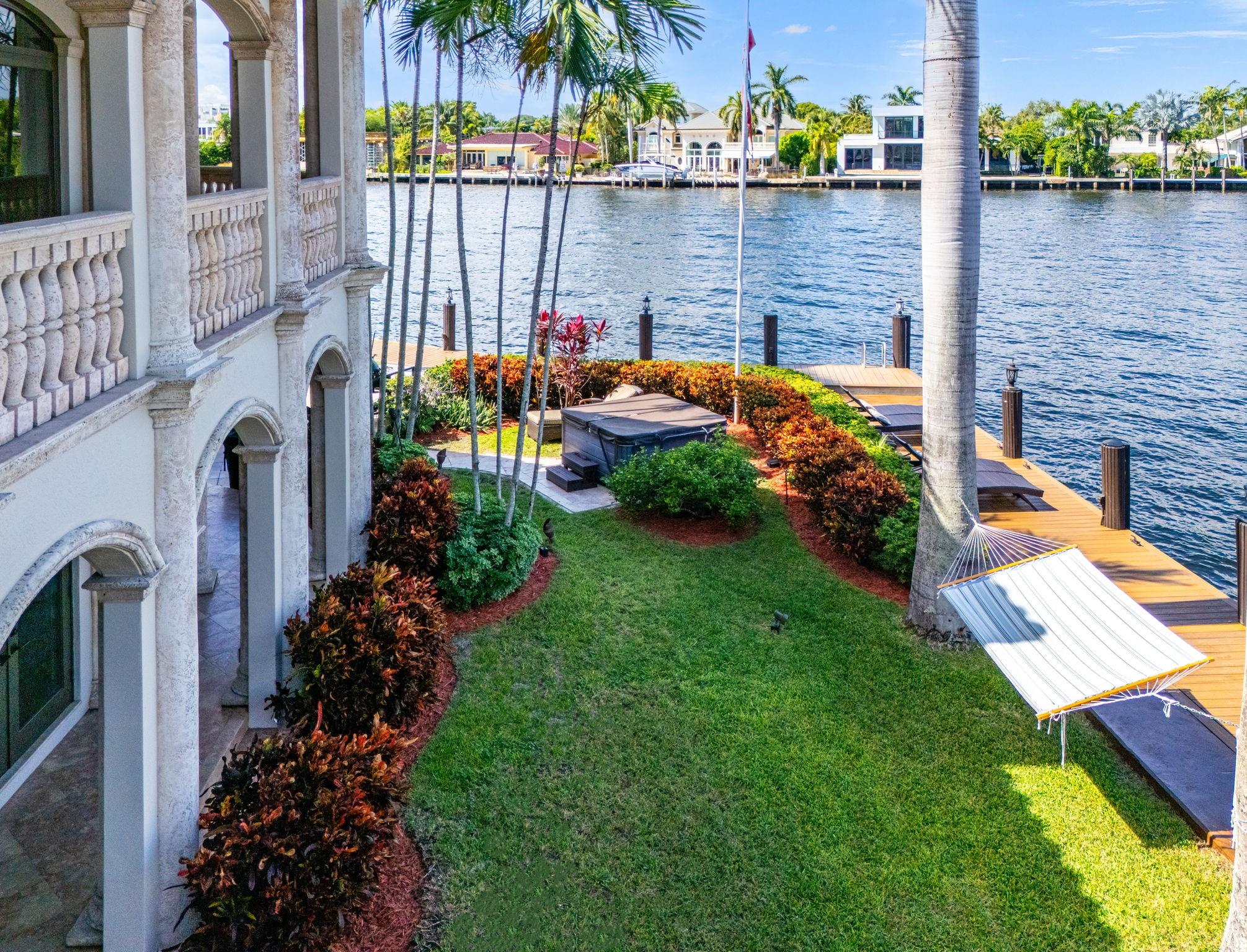 3005 NE 19th St Fort Lauderdale, FL 33305