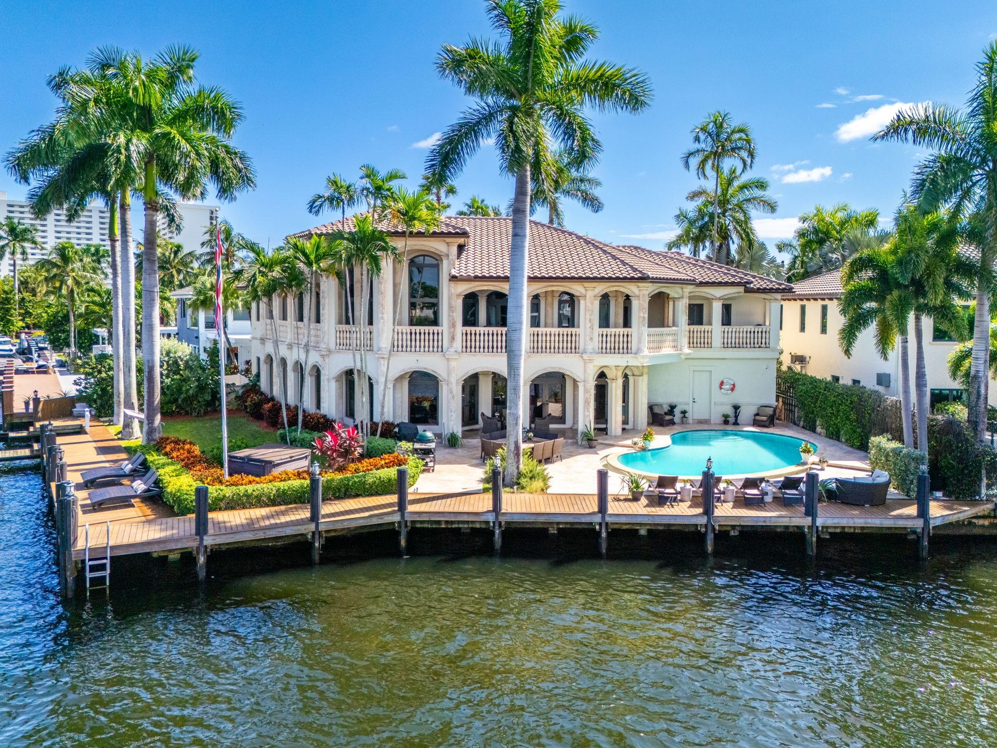 3005 NE 19th St Fort Lauderdale, FL 33305