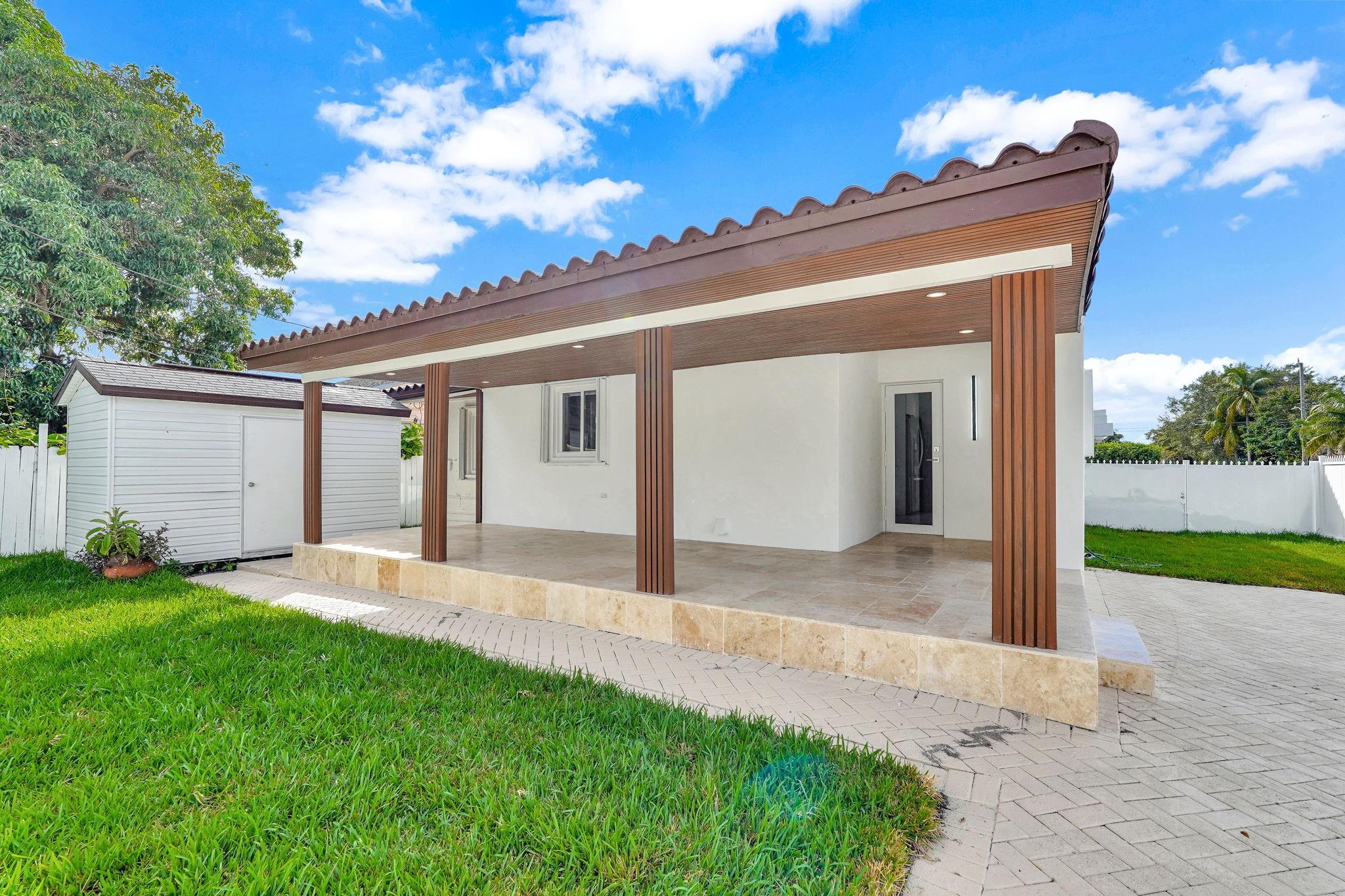 2291 SW 17th St Miami, FL 33145