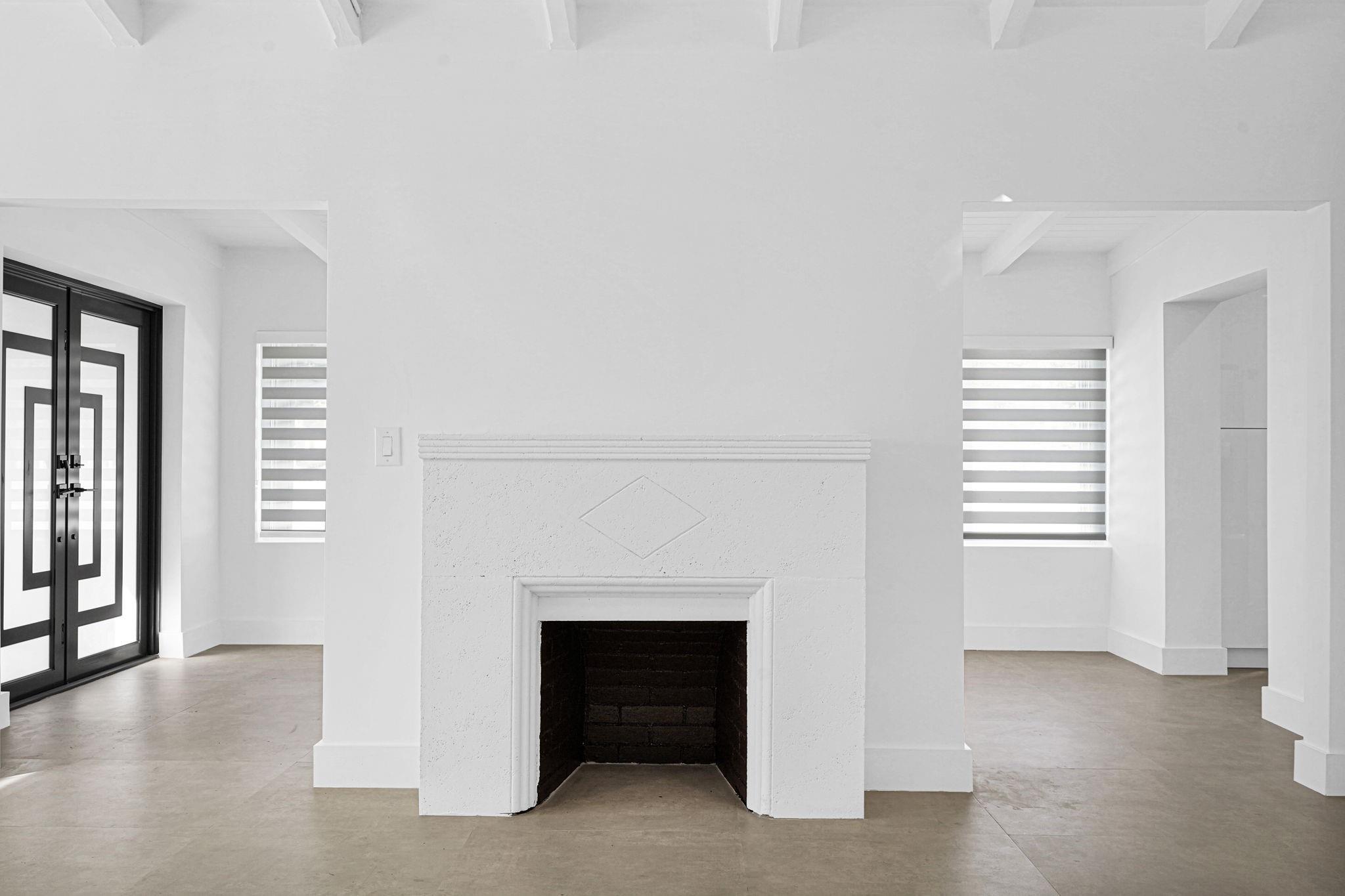 2291 SW 17th St Miami, FL 33145