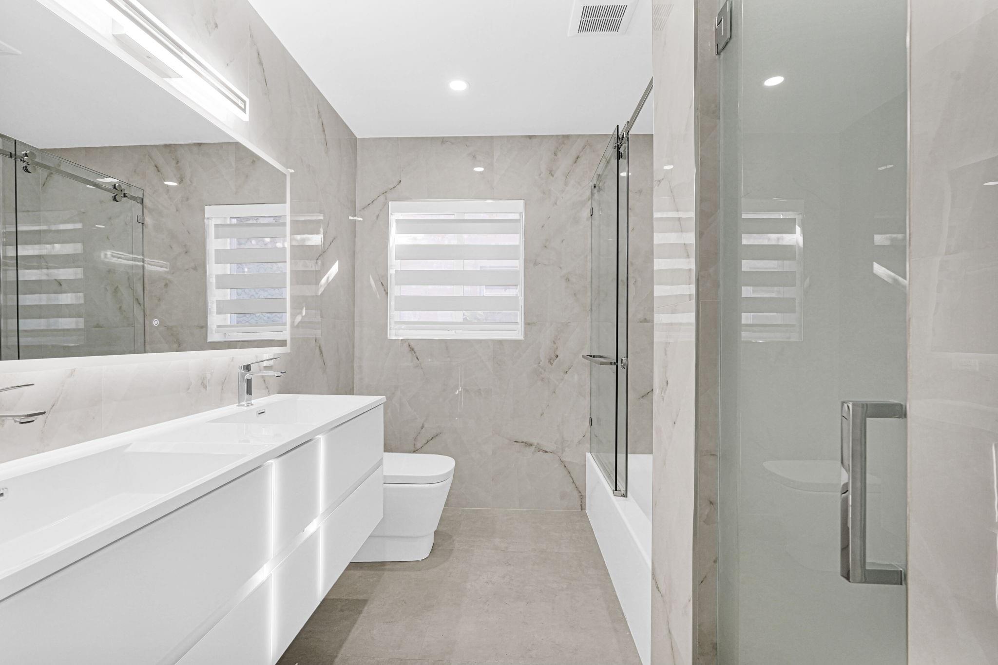 2291 SW 17th St Miami, FL 33145