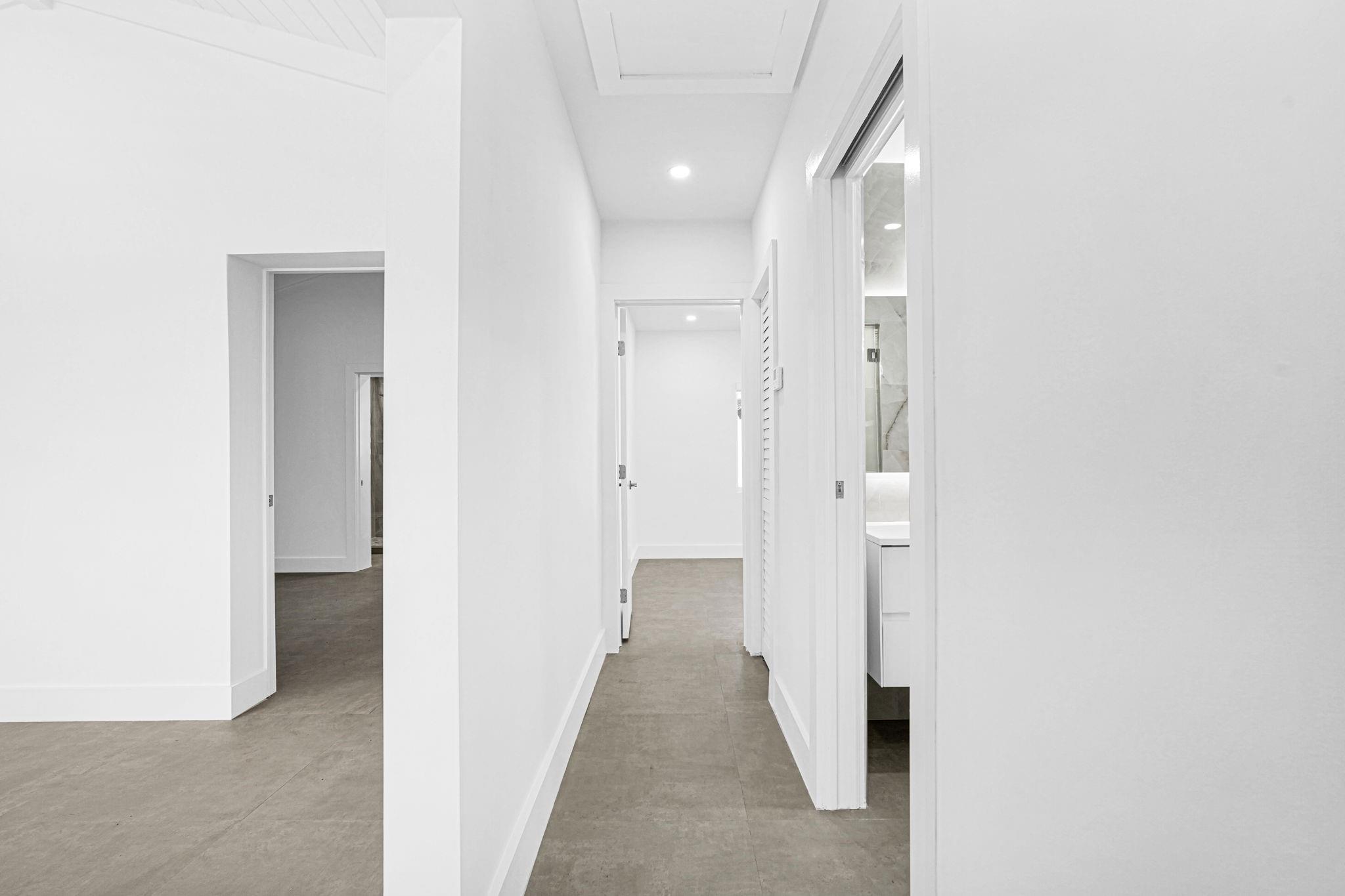 2291 SW 17th St Miami, FL 33145